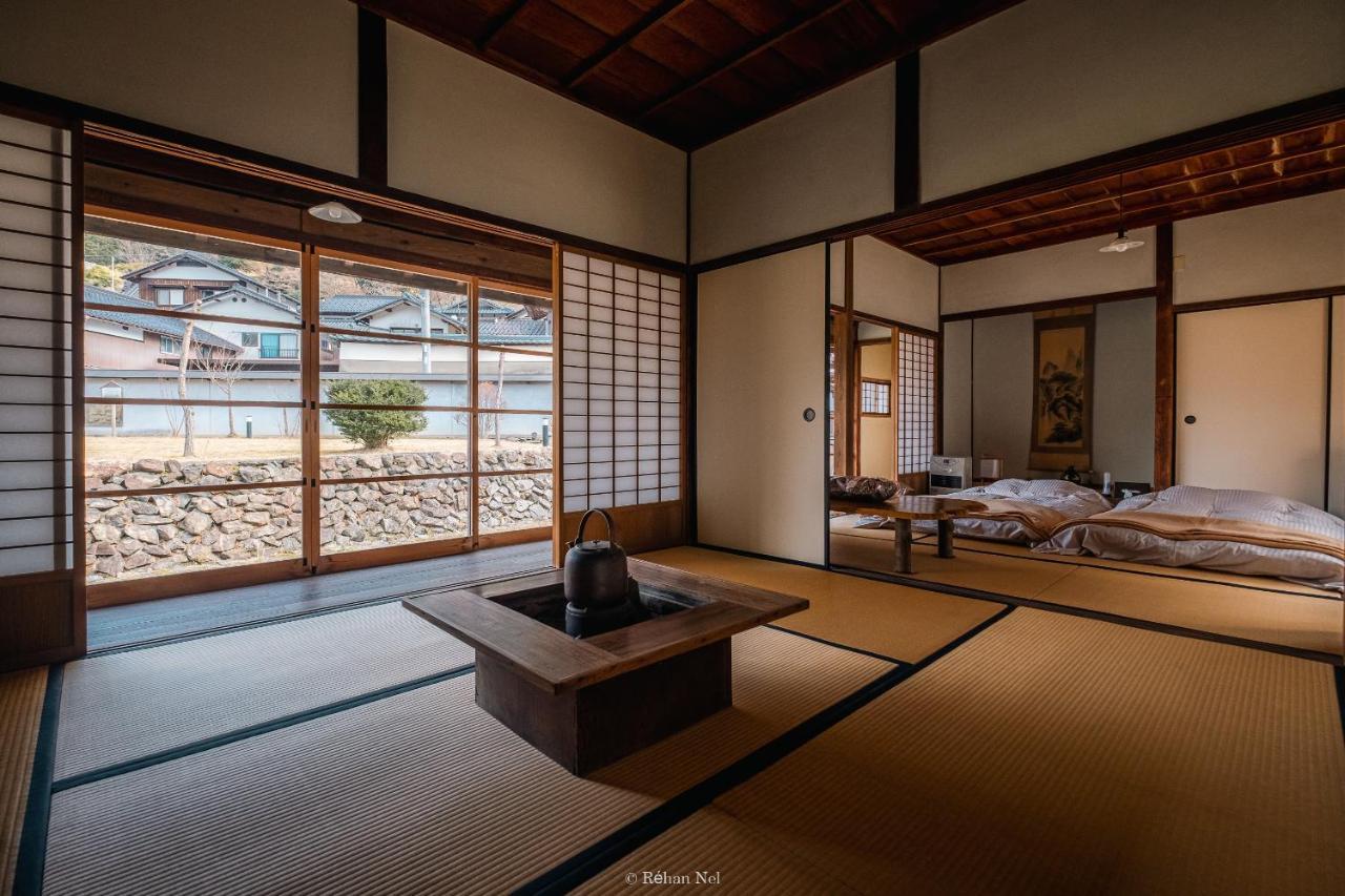 Japan'S Oldest Remaining Company Housing Villa Asago ภายนอก รูปภาพ
