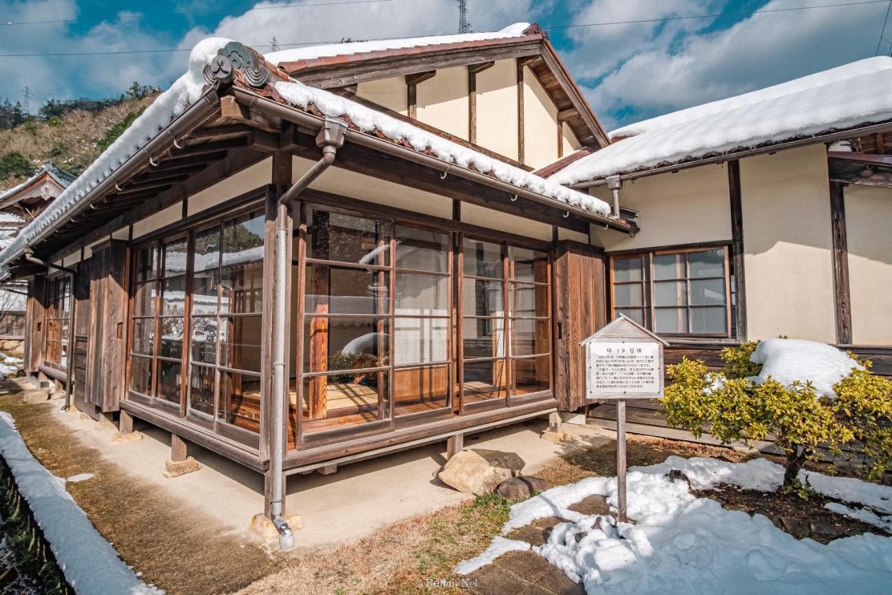Japan'S Oldest Remaining Company Housing Villa Asago ภายนอก รูปภาพ