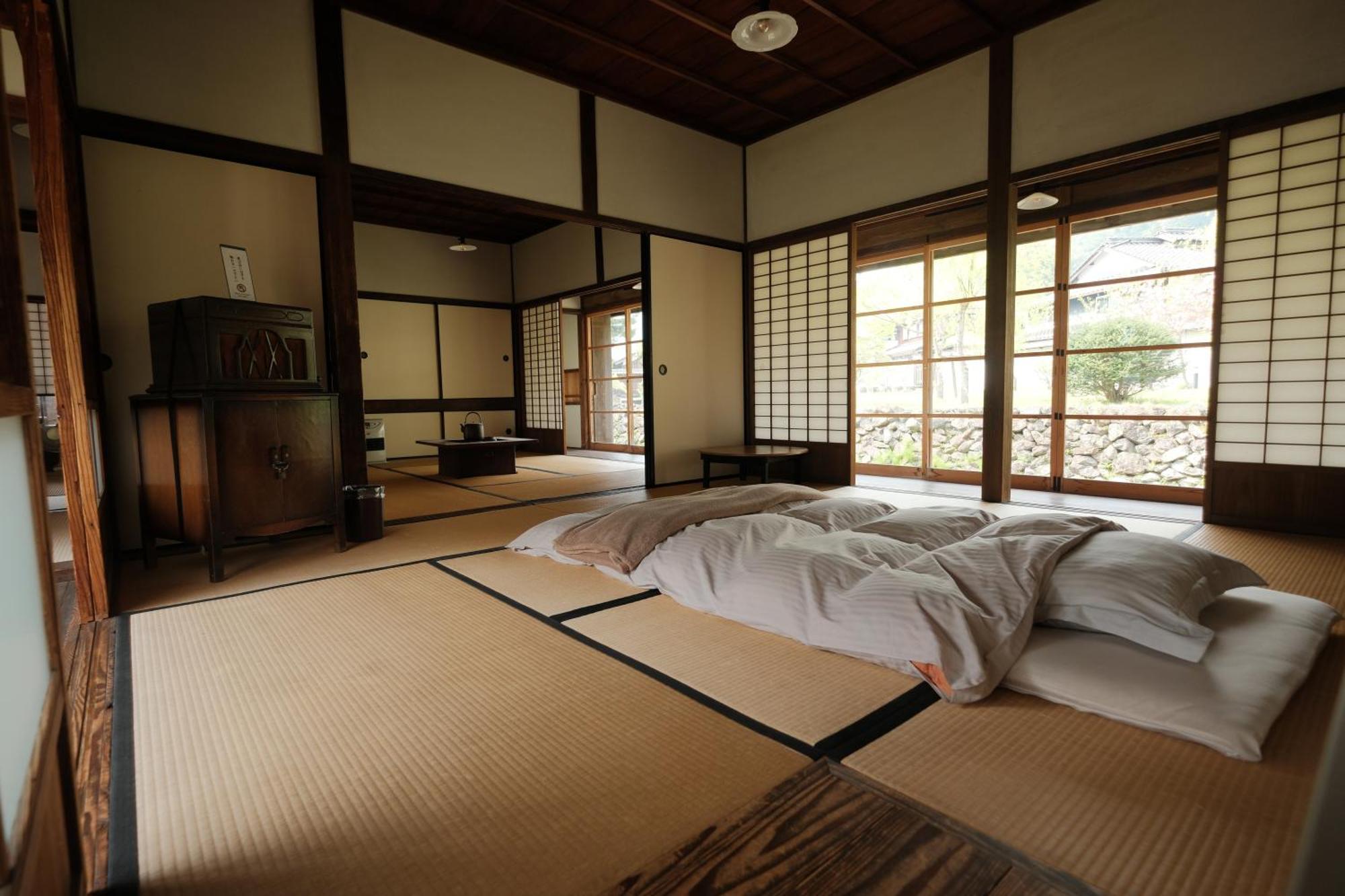 Japan'S Oldest Remaining Company Housing Villa Asago ภายนอก รูปภาพ