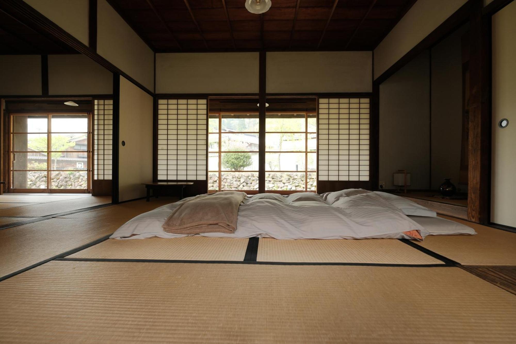 Japan'S Oldest Remaining Company Housing Villa Asago ภายนอก รูปภาพ