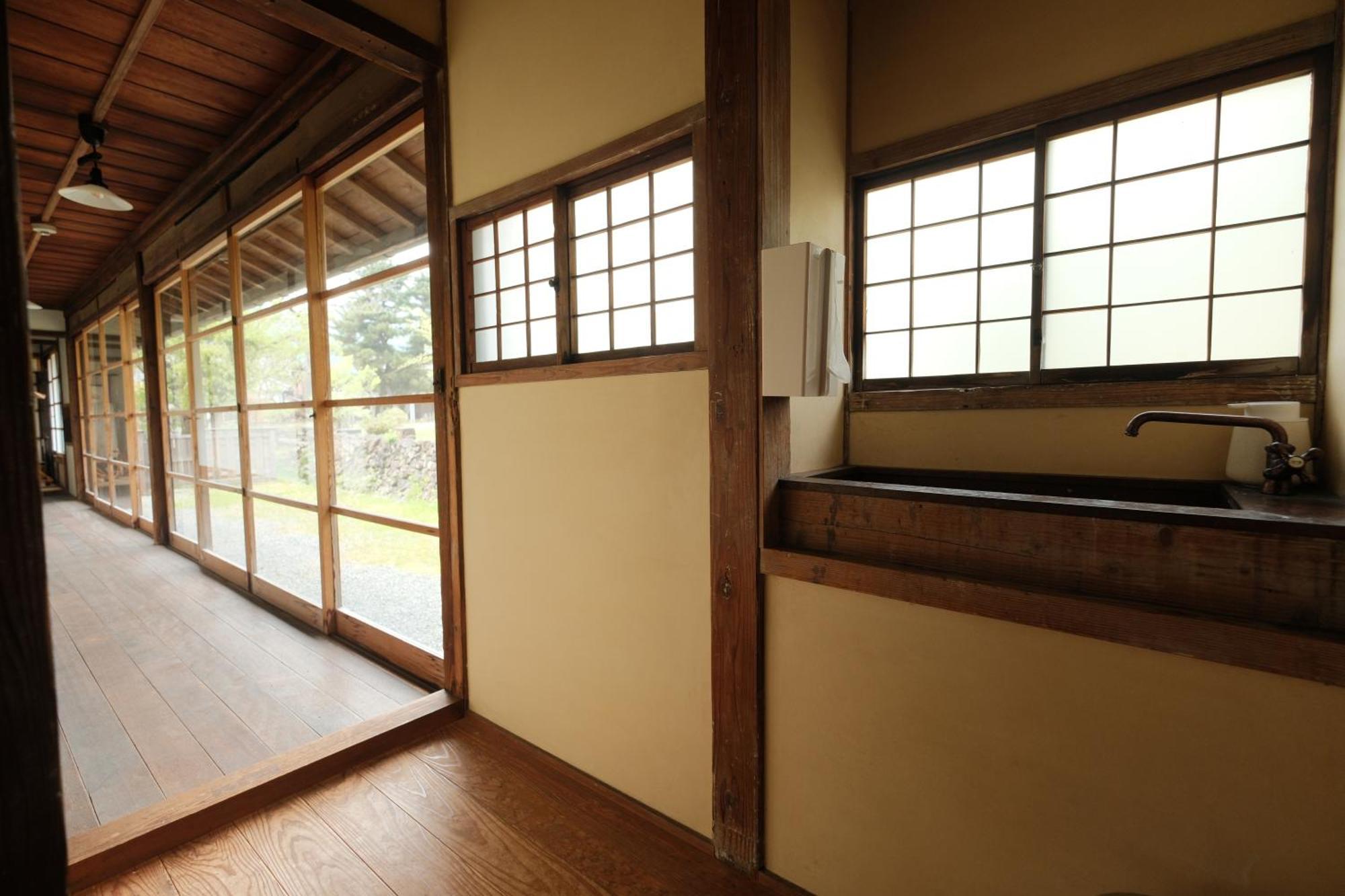 Japan'S Oldest Remaining Company Housing Villa Asago ภายนอก รูปภาพ